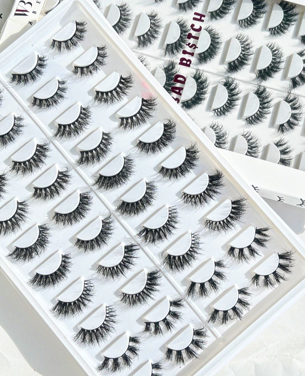 WYNKK 20 in 1 LASH TRAY (BAD BITCH)