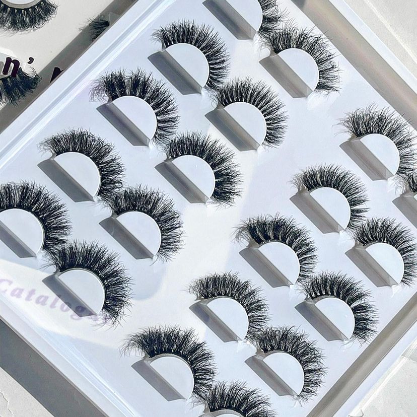 WYNKK 10 in 1 LASH TRAY (BAD N BOUJEE)