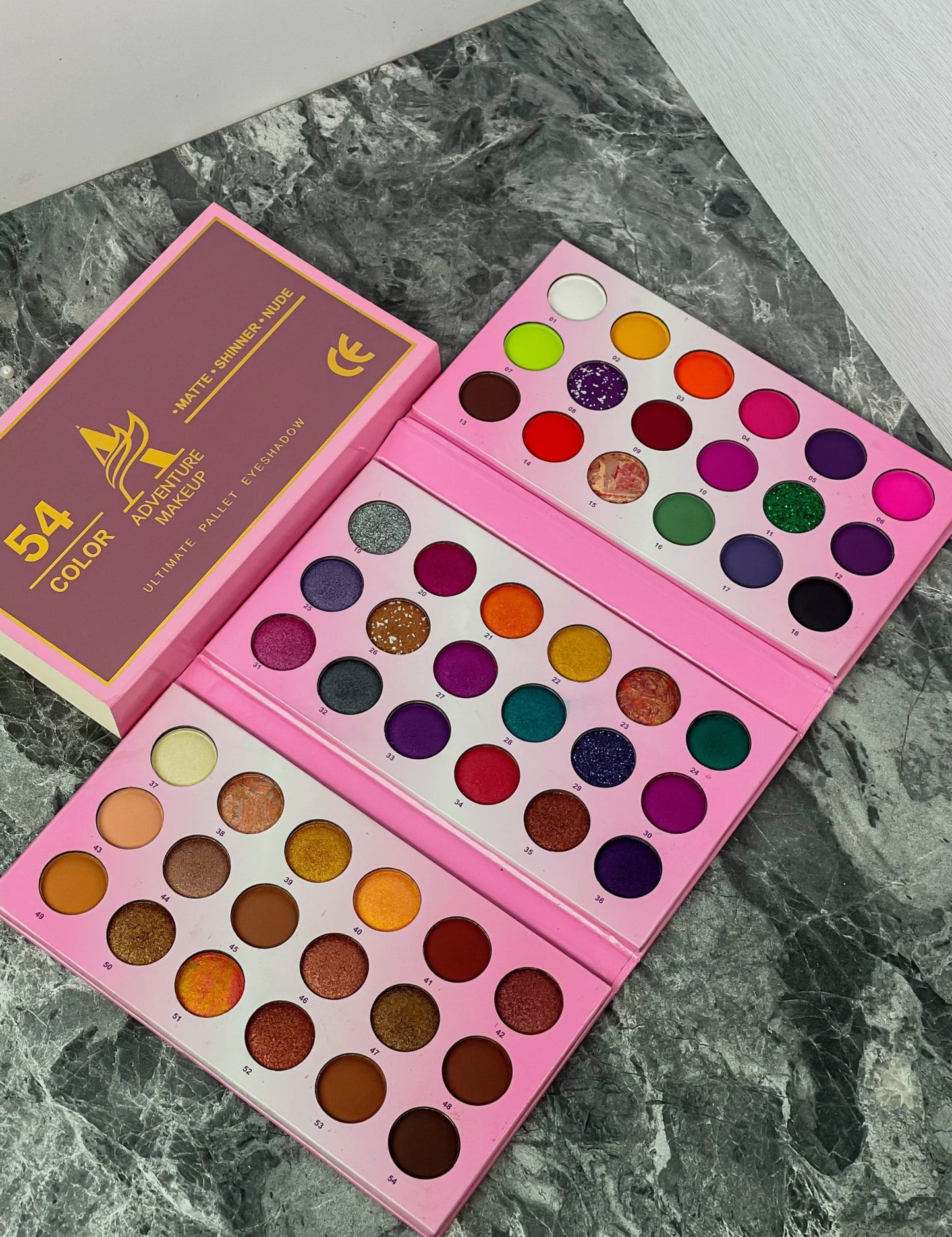 ADVENTURE 54 COLOR EYE SHADOW PALETTE