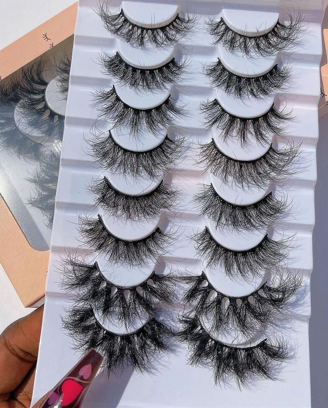 WYNKK 8 in 1 LASH TRAY GET ME LIT