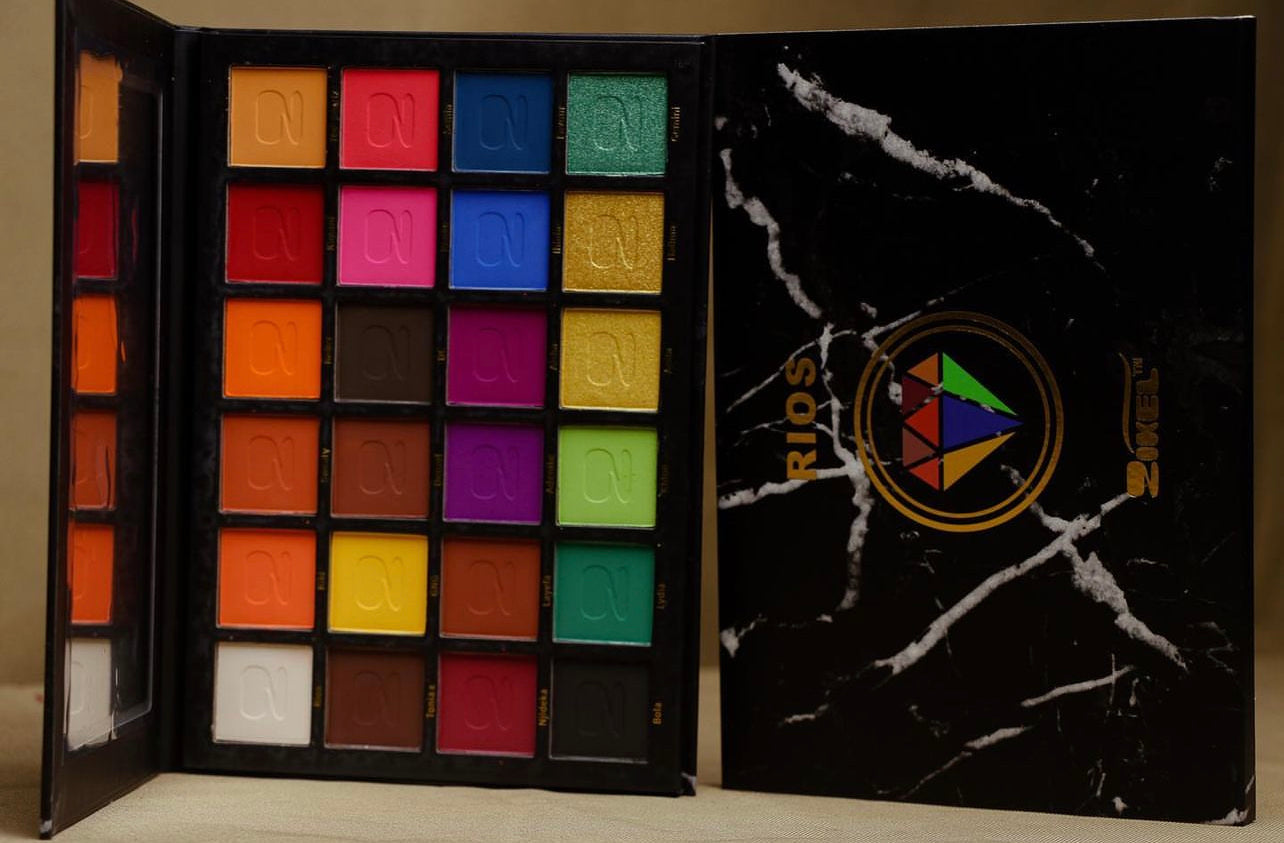 ZIKEL RIOS EYESHADOW PALETTE