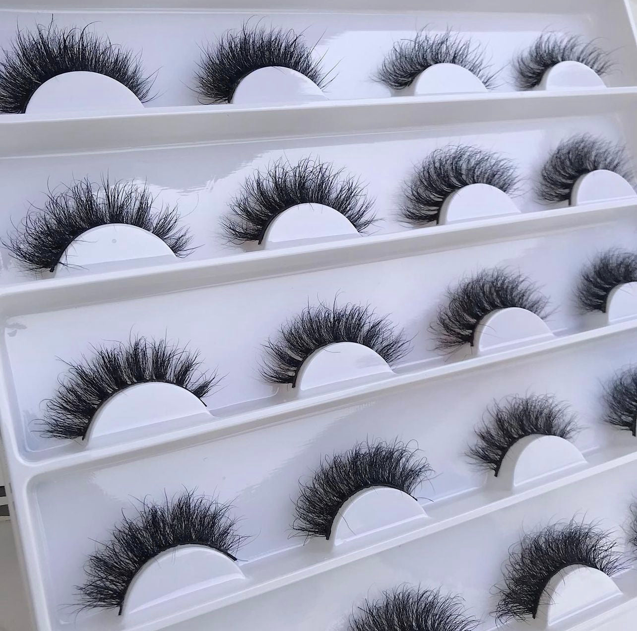 MSMETICS 14 in 1 LASH TRAY ‘NUPTIALS’