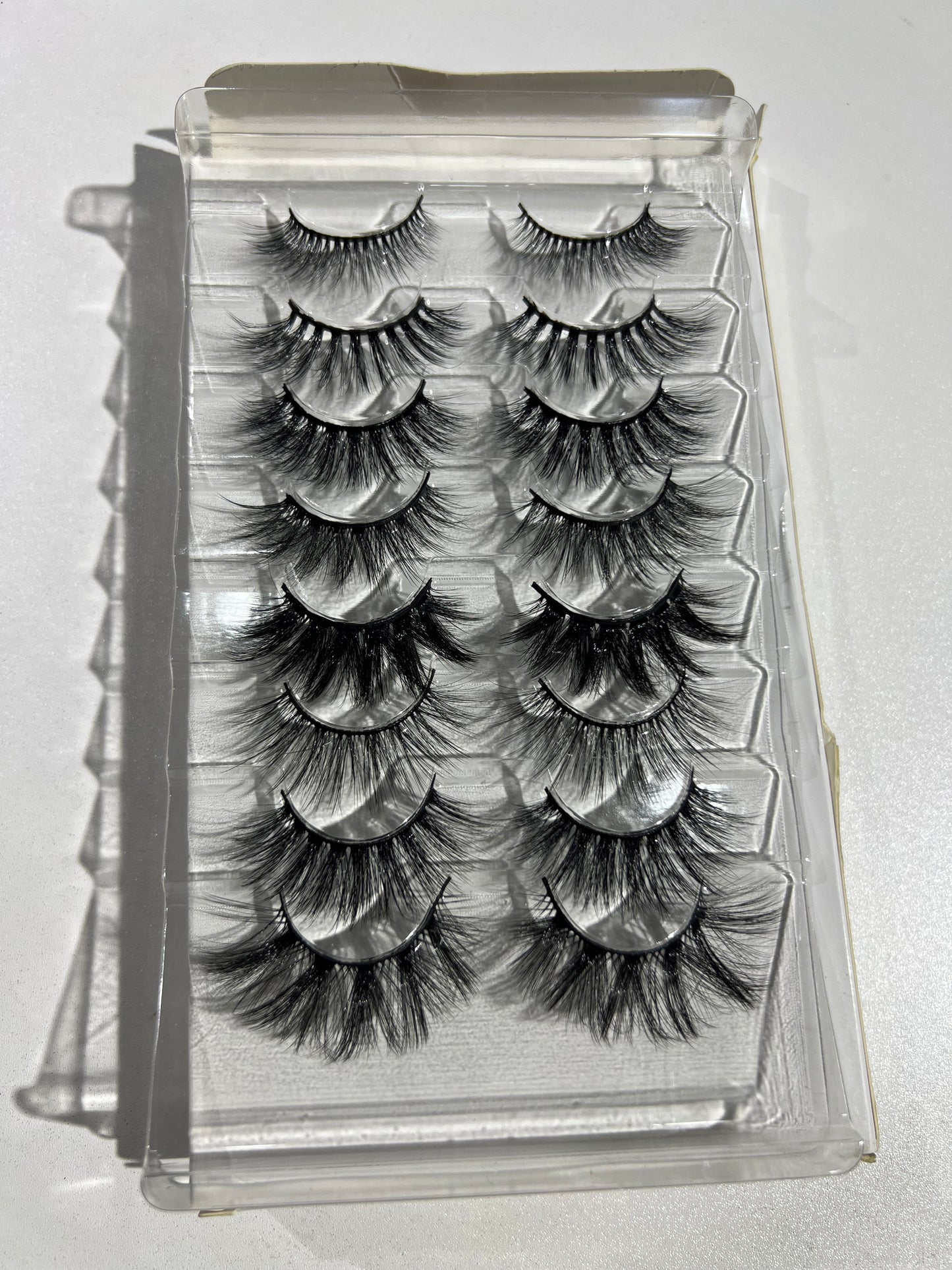 WYNKK 8 in 1 LASH TRAY BOSS CHIC COLLECTION