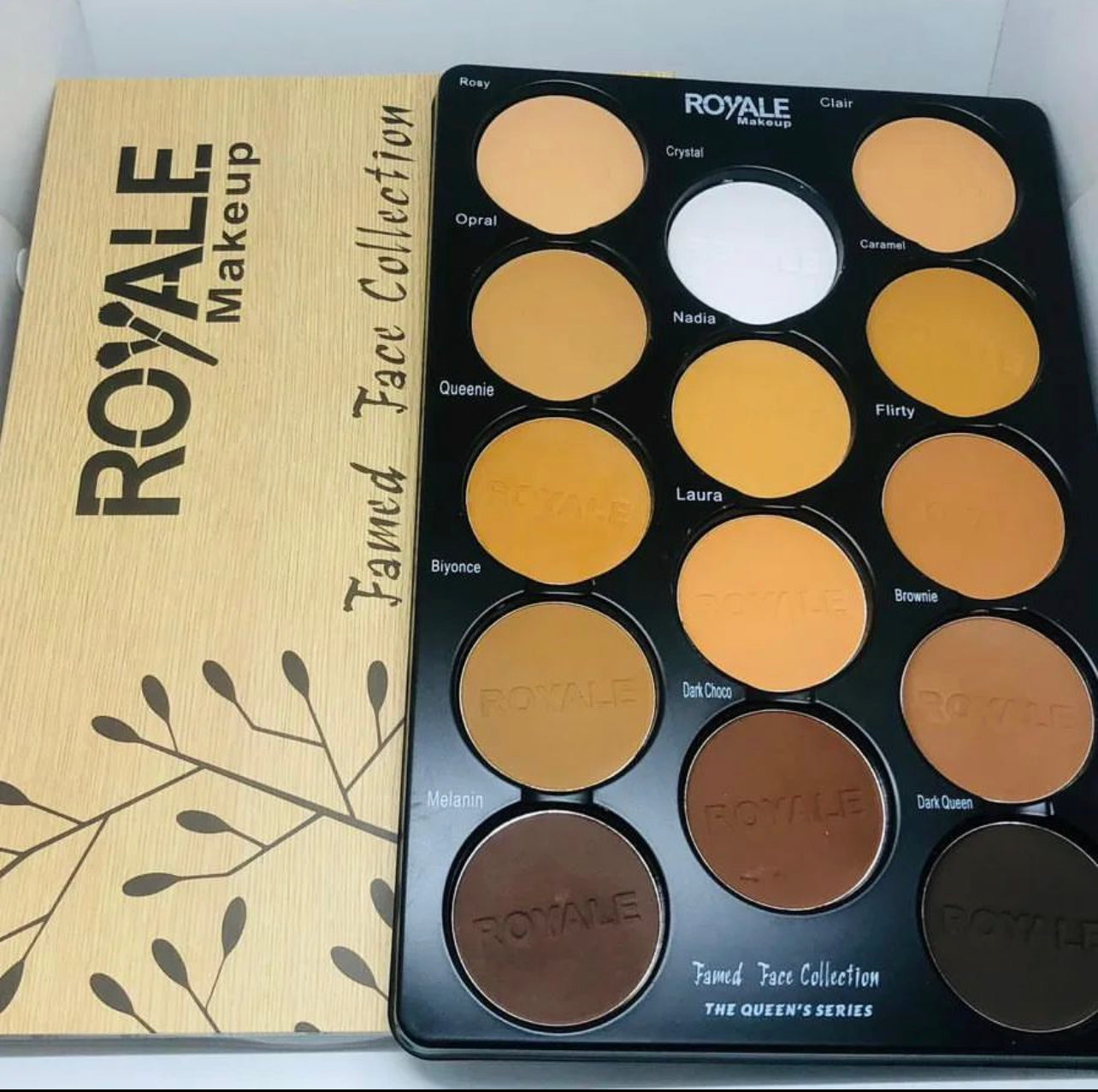 ROYALE POWDER PALETTE