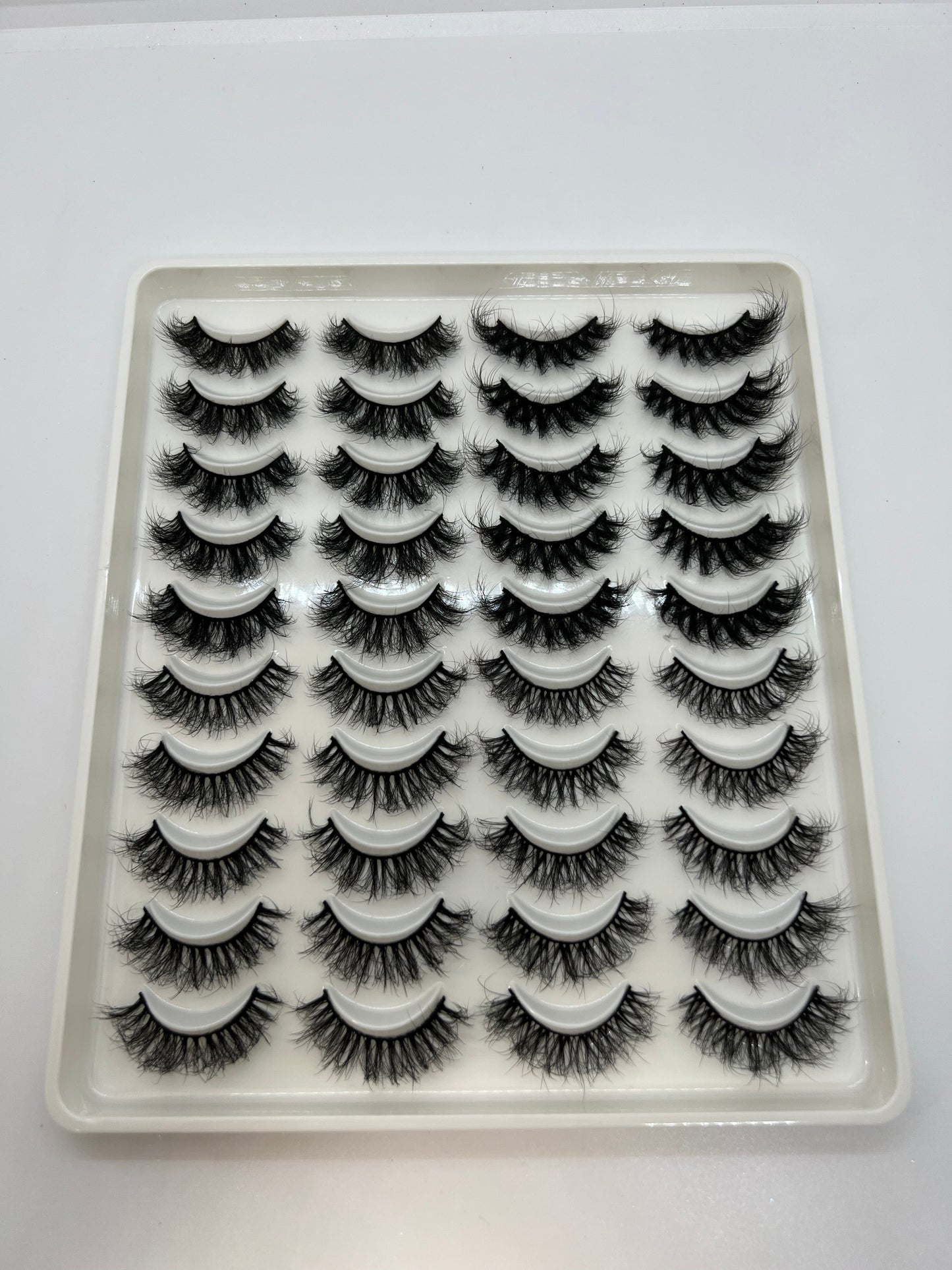 20 in 1 LASH TRAY BT04