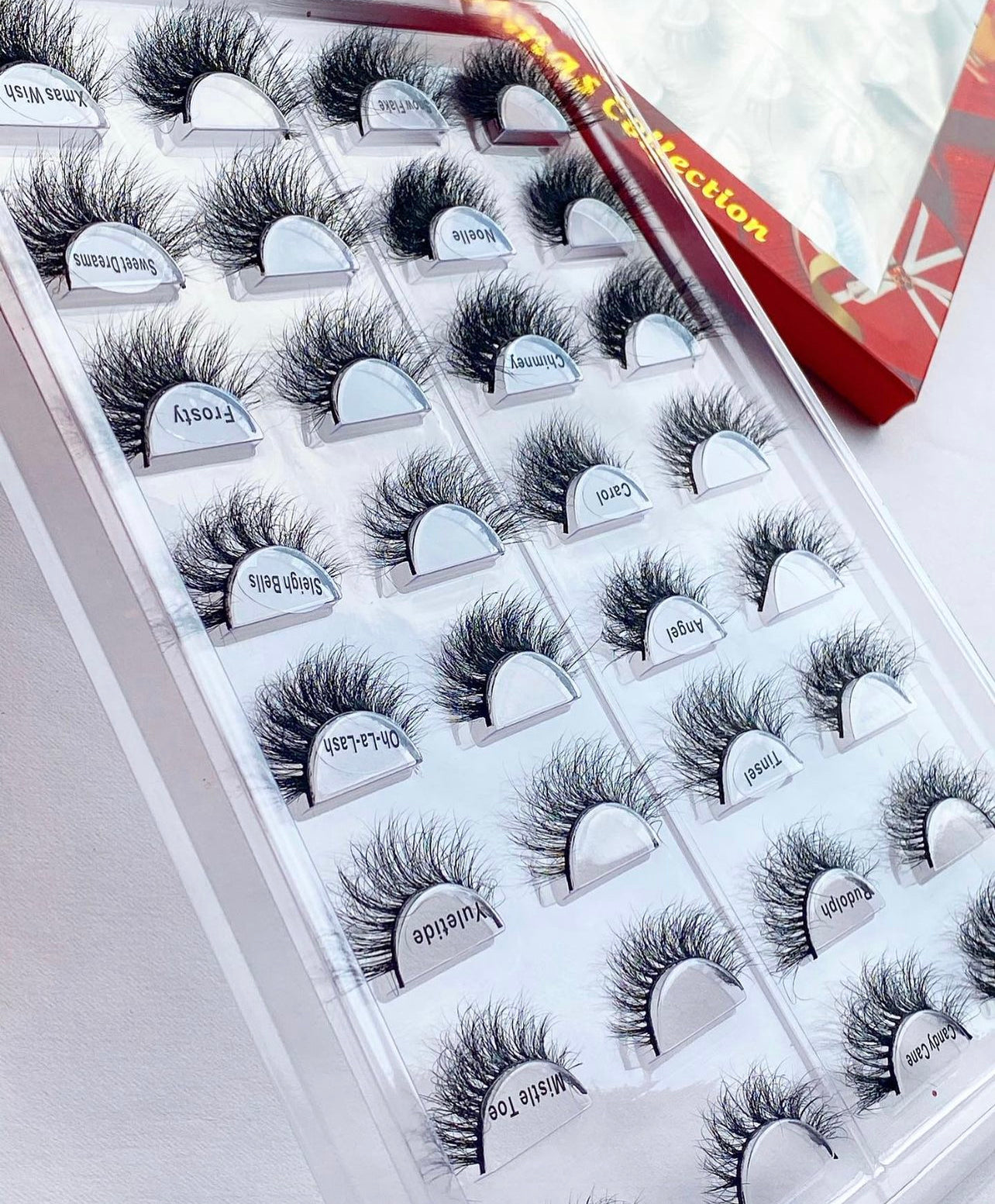 WYNKK 16 in 1 LASH TRAY ‘ALABASTER’