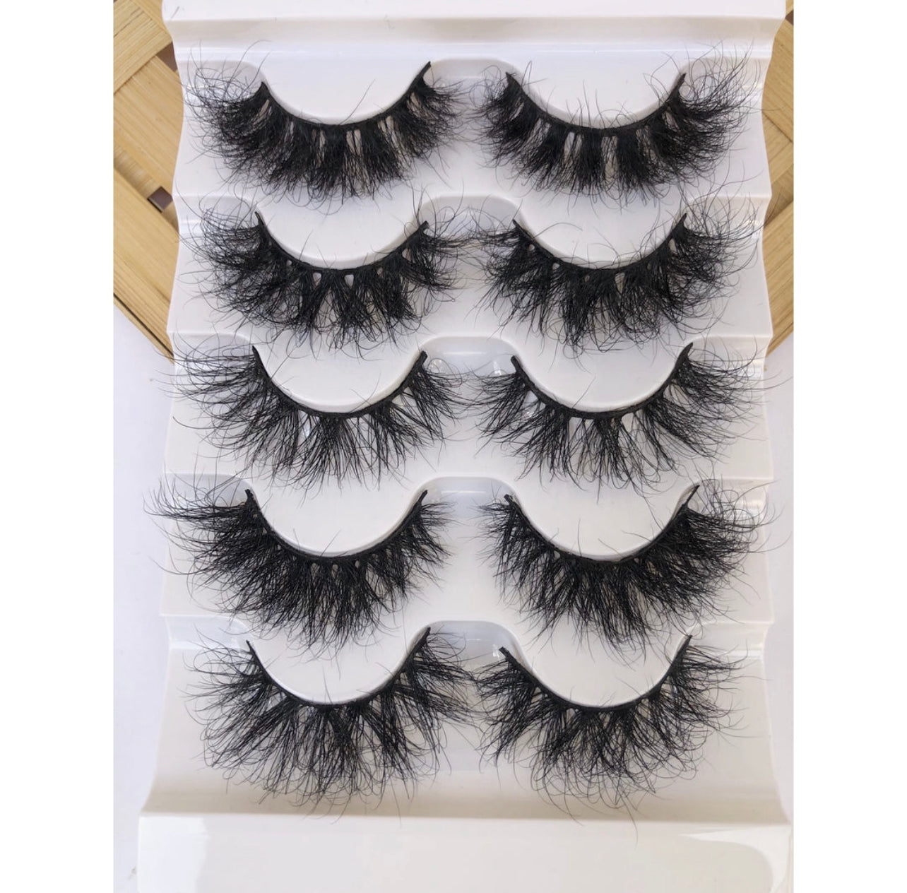 MSMETICS 5 in 1 LASH TRAY ‘HOTTIE’