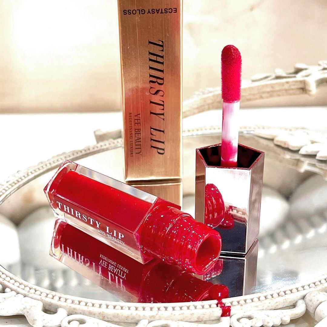 VEE BEAUTY THIRSTY LIP GLOSS