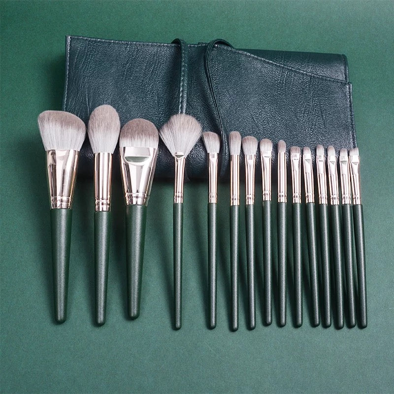 GREEN 14PCS BRUSH SET